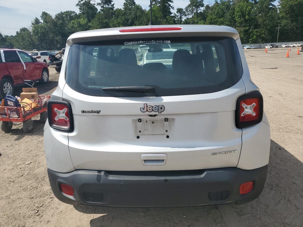 2020 Jeep Renegade Sport VIN: ZACNJAAB4LPL03304 Lot: 64860955