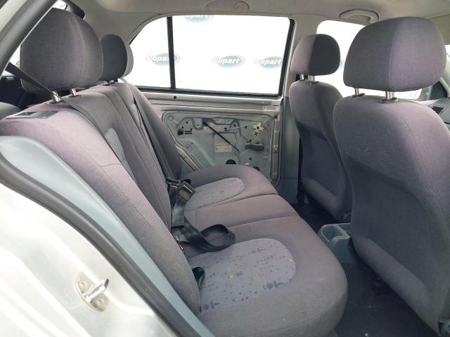 2002 SKODA FABIA SILV