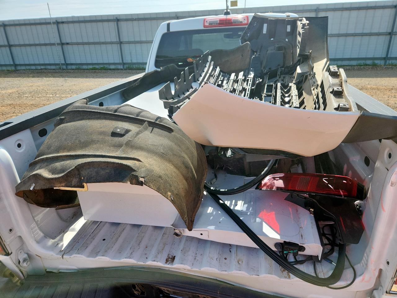 2022 Chevrolet Colorado VIN: 1GCHSBEA5N1225171 Lot: 62585145