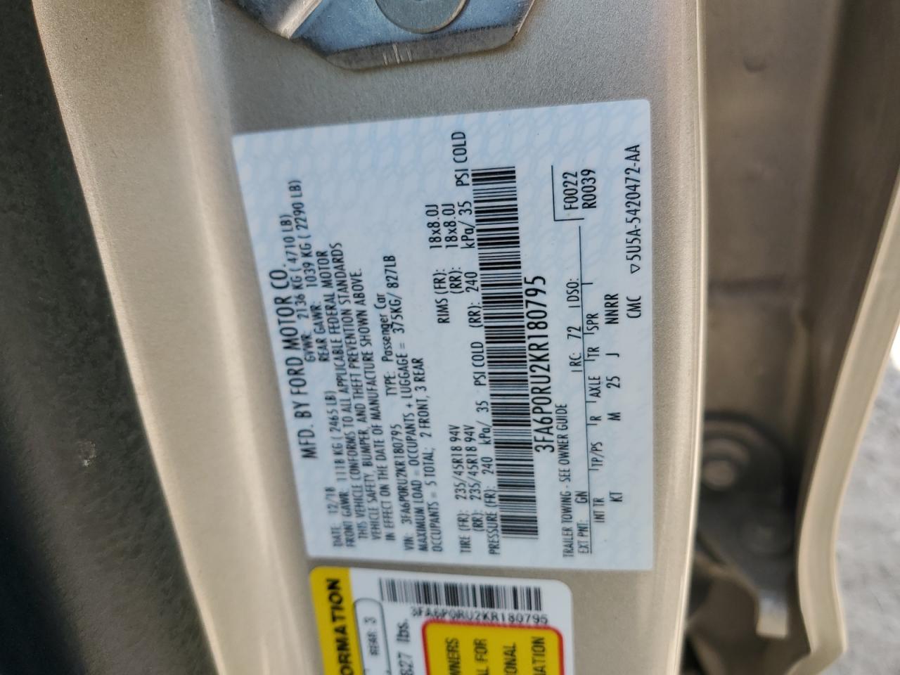 3FA6P0RU2KR180795 FORD FUSION 2019
