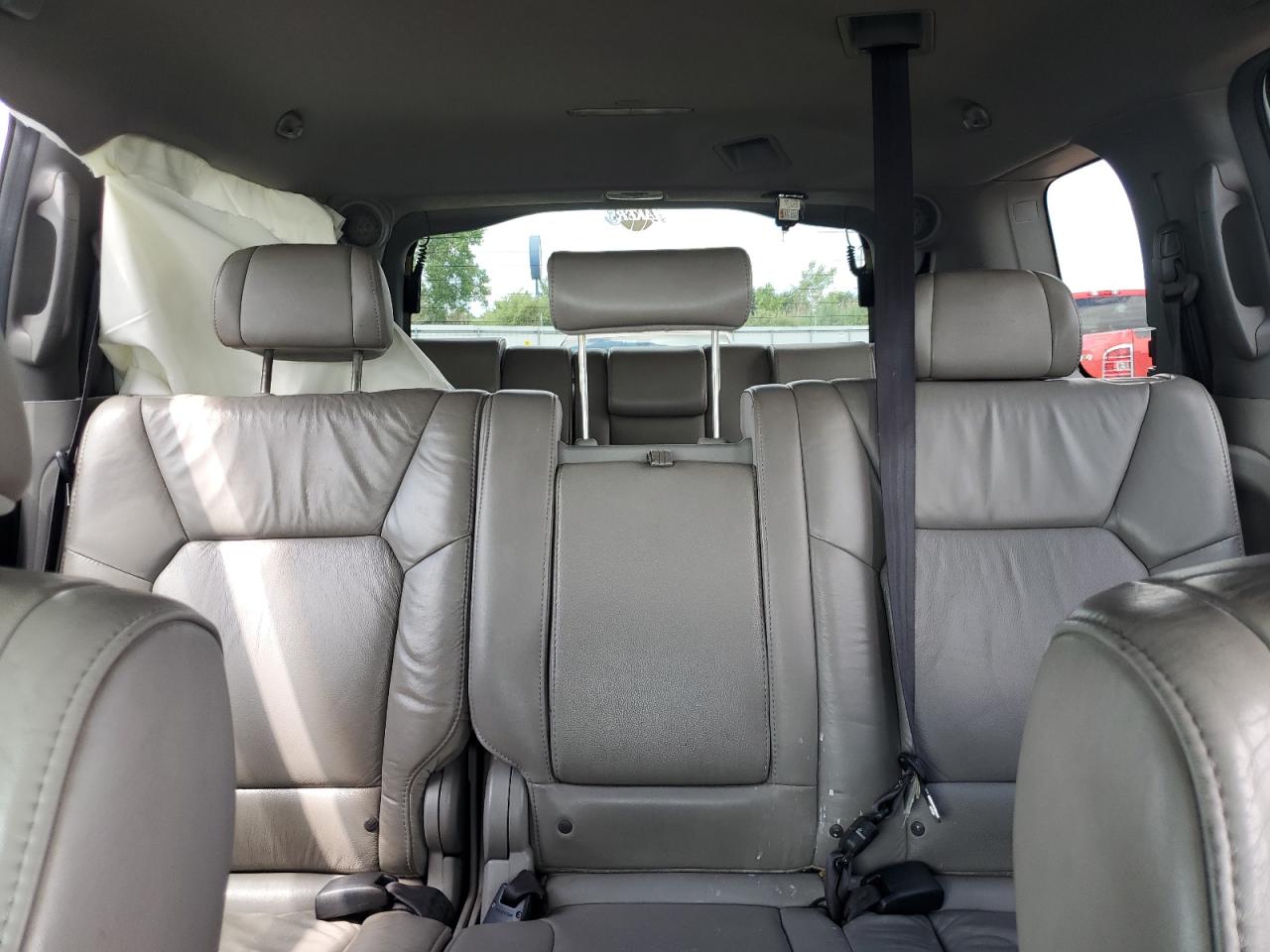 2011 Honda Pilot Exl VIN: 5FNYF3H67BB037319 Lot: 63064405