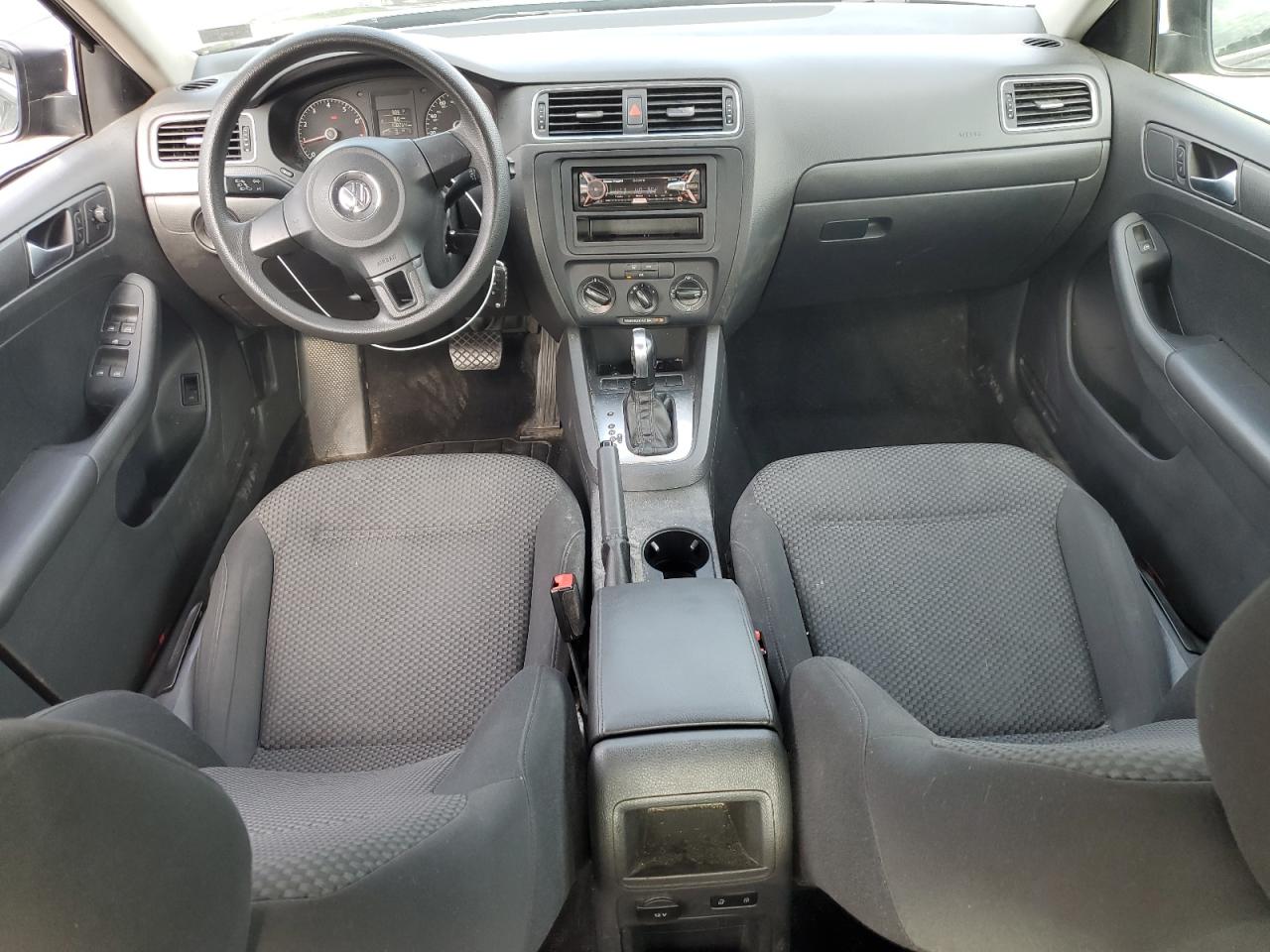 2013 Volkswagen Jetta Base VIN: 3VW2K7AJ2DM298182 Lot: 65330295