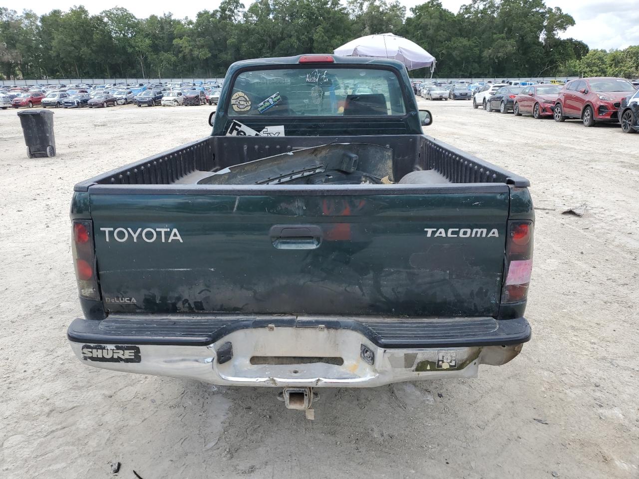 2000 Toyota Tacoma VIN: 5TENL42N7YZ705872 Lot: 65548145