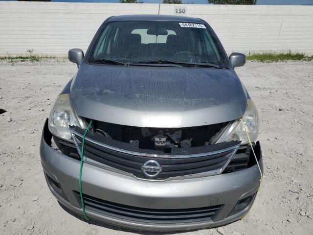  NISSAN VERSA 2012 Srebrny