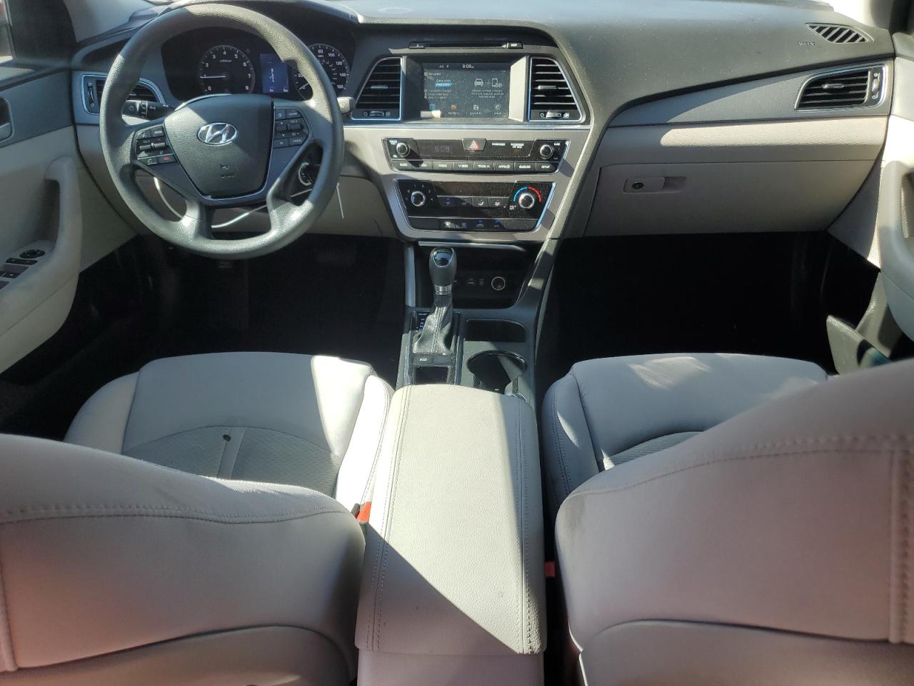 2016 Hyundai Sonata Se VIN: 5NPE24AF4GH281842 Lot: 63702375