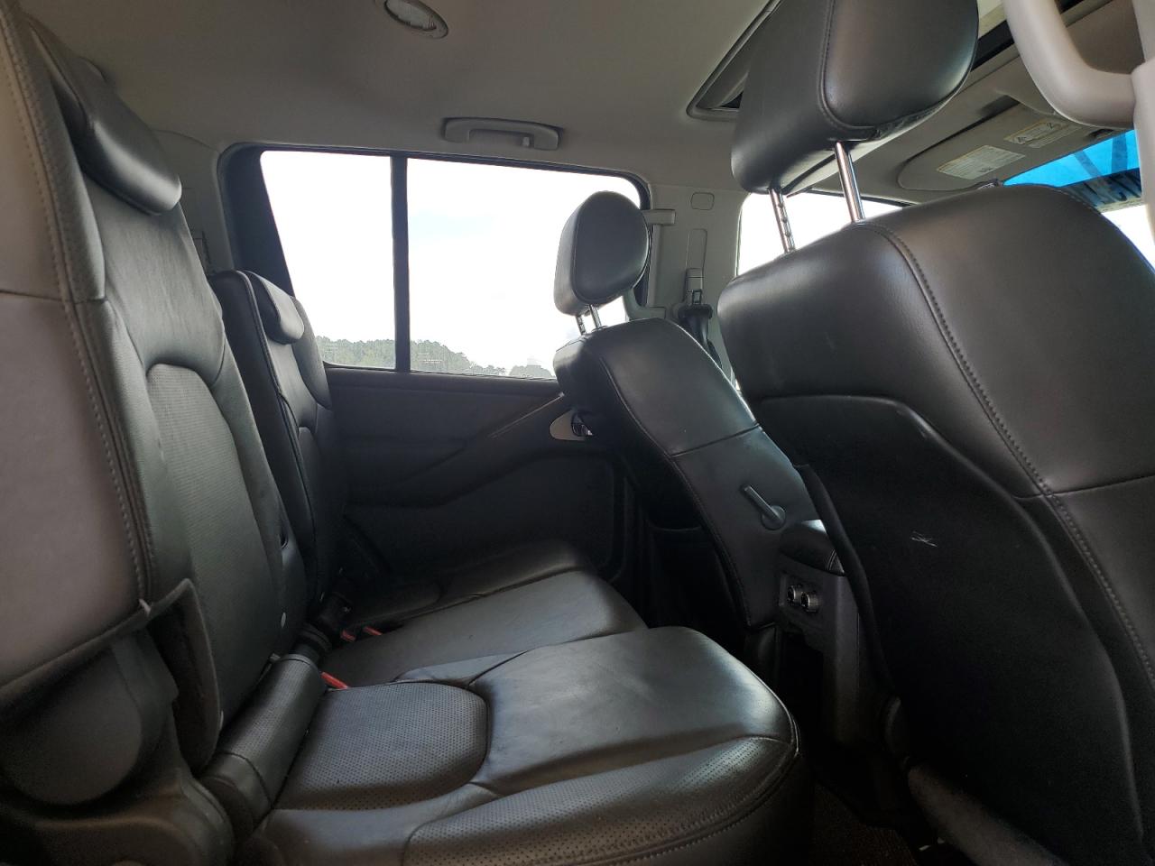 2005 Nissan Pathfinder Le VIN: 5N1AR18U15C700652 Lot: 64732185