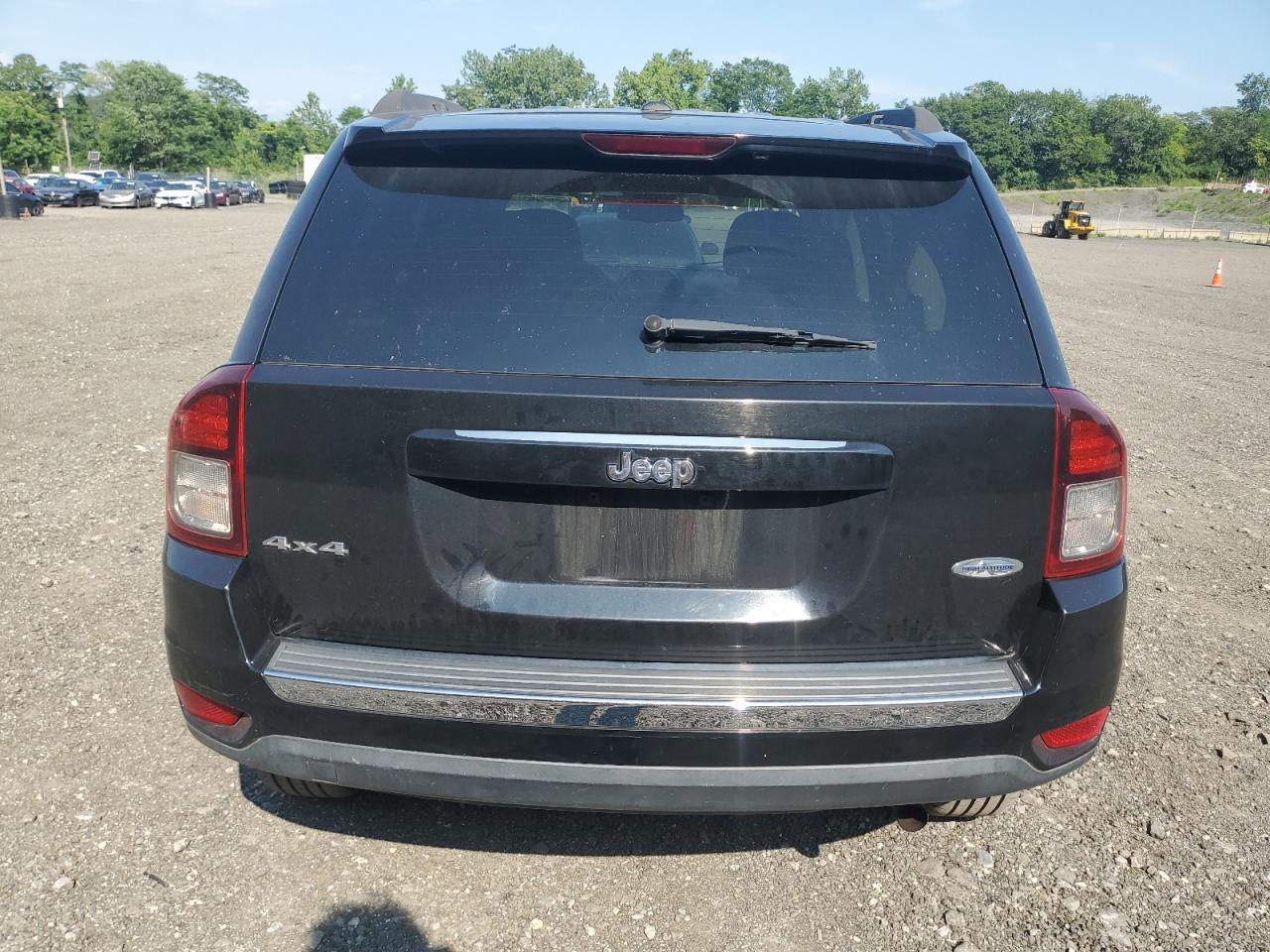 2015 Jeep Compass Latitude VIN: 1C4NJDEBXFD436439 Lot: 65392925