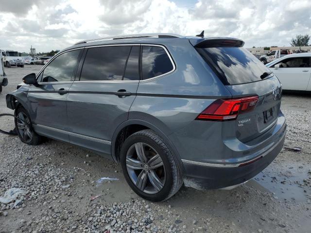  VOLKSWAGEN TIGUAN 2020 Серый
