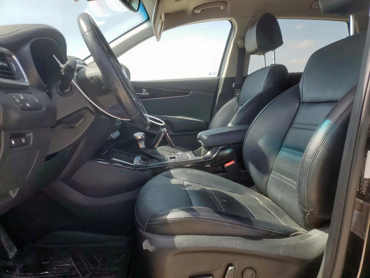 2019 Kia Sorento Ex VIN: 5XYPH4A59KG566115 Lot: 60780525