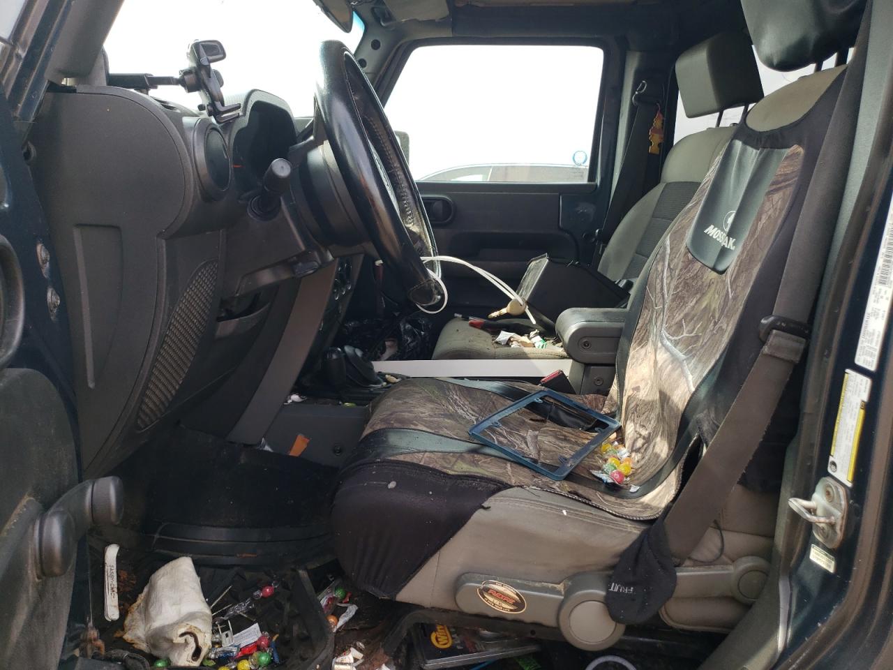 2008 Jeep Wrangler Unlimited X VIN: 1J4GA39138L607989 Lot: 70056465