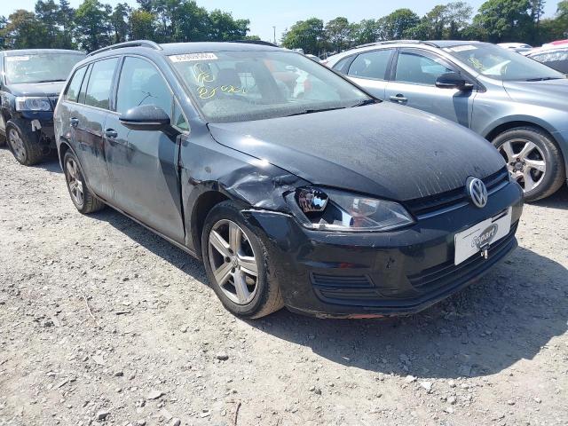 2014 VOLKSWAGEN GOLF S BLU