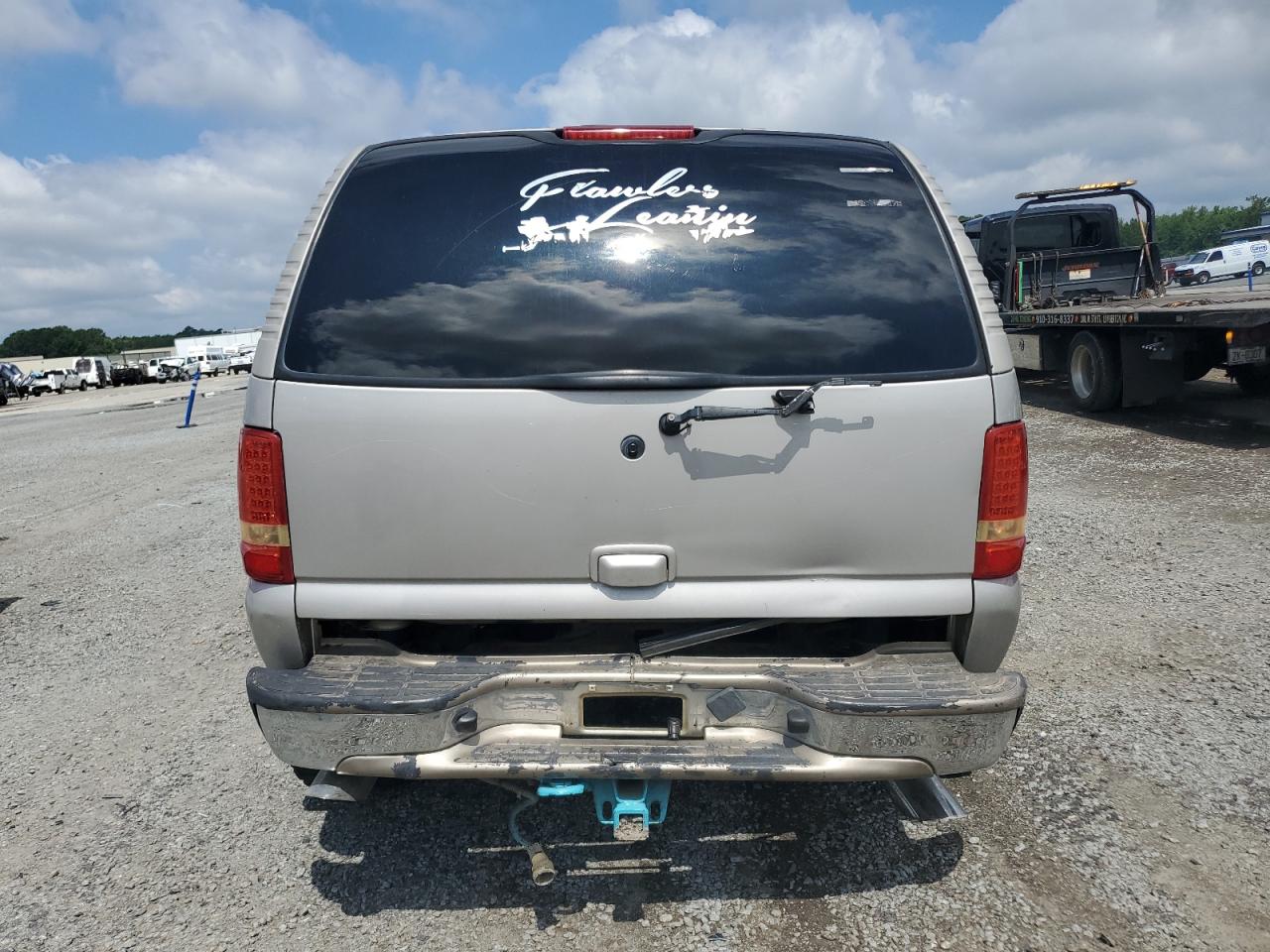 2005 GMC Yukon VIN: 1GKEC13V65J182626 Lot: 63500175