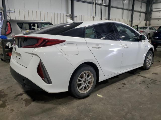  TOYOTA PRIUS 2017 Белы