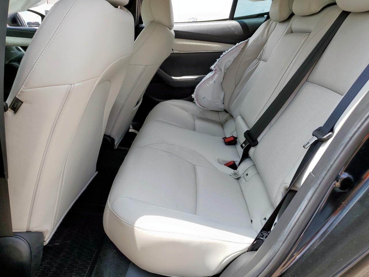 2025 Mazda 3 Premium Plus VIN: 3MZBPBEY4SM464601 Lot: 65240235