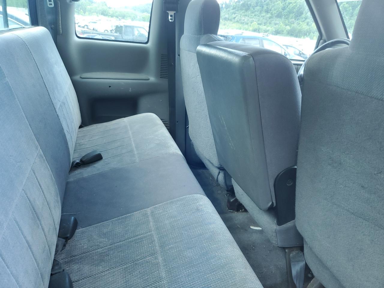 1996 Dodge Ram 1500 VIN: 3B7HF13Y5TG185784 Lot: 64748865
