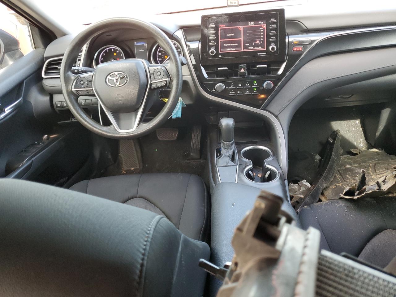 4T1C11AK2MU591247 2021 Toyota Camry Le