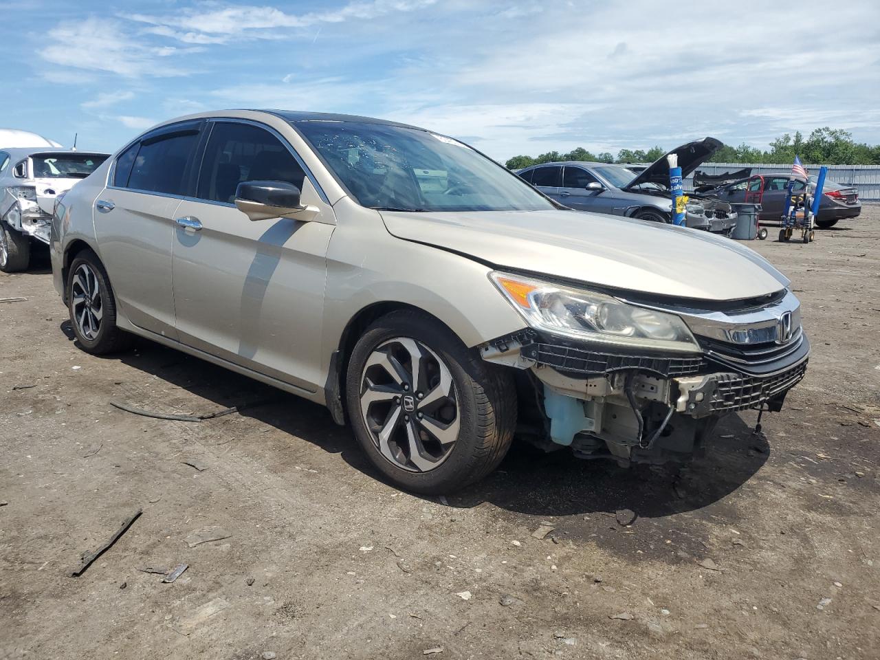 1HGCR2F70GA024825 HONDA ACCORD 2016
