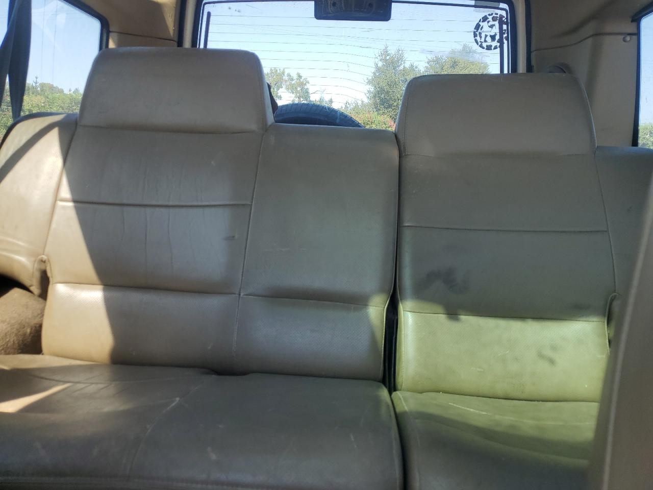 1997 Land Rover Discovery VIN: SALJY1244VA555093 Lot: 64120595