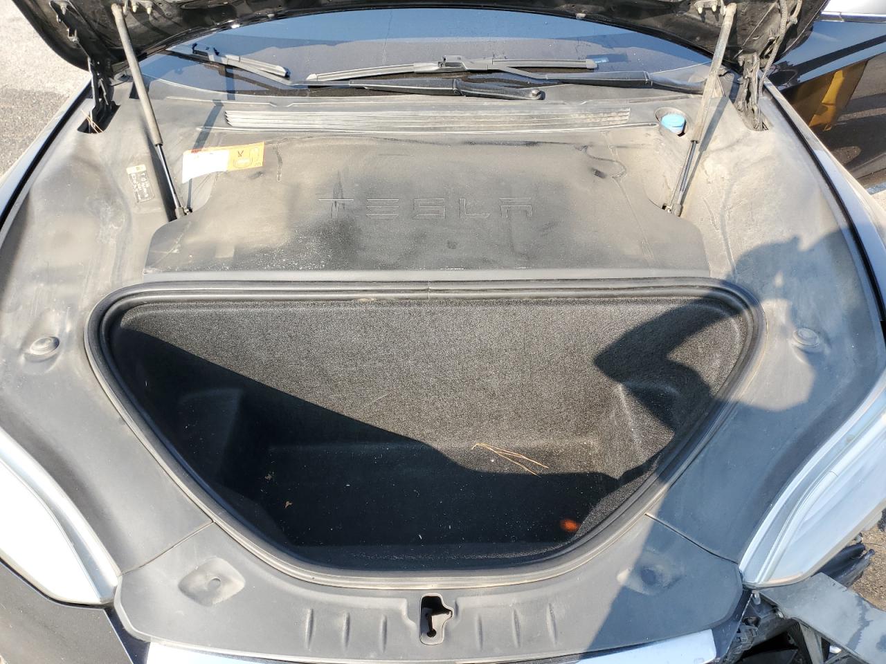 2018 Tesla Model S VIN: 5YJSA1E20JF281967 Lot: 64410695
