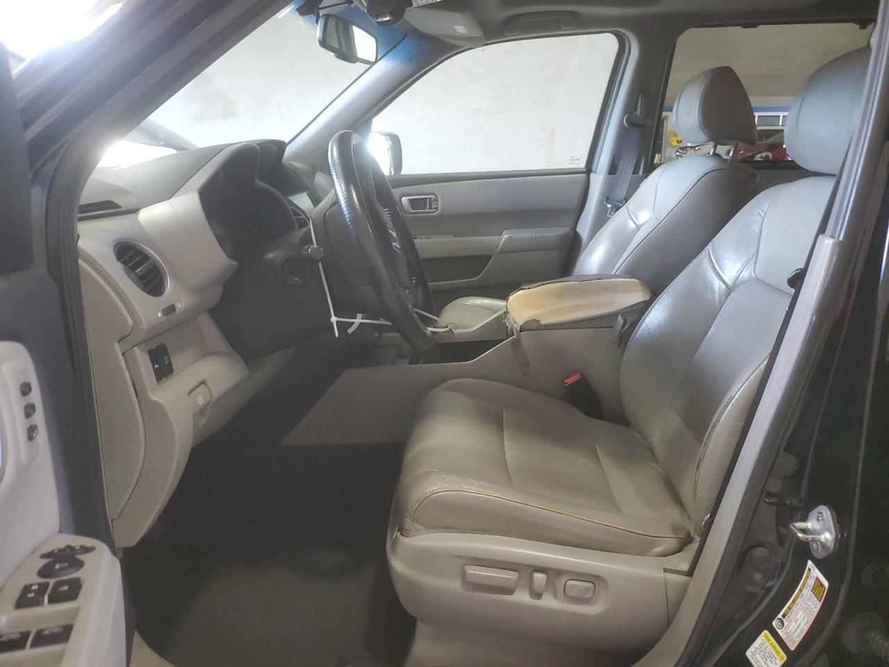 2010 Honda Pilot Touring VIN: 5FNYF4H82AB014813 Lot: 65256175