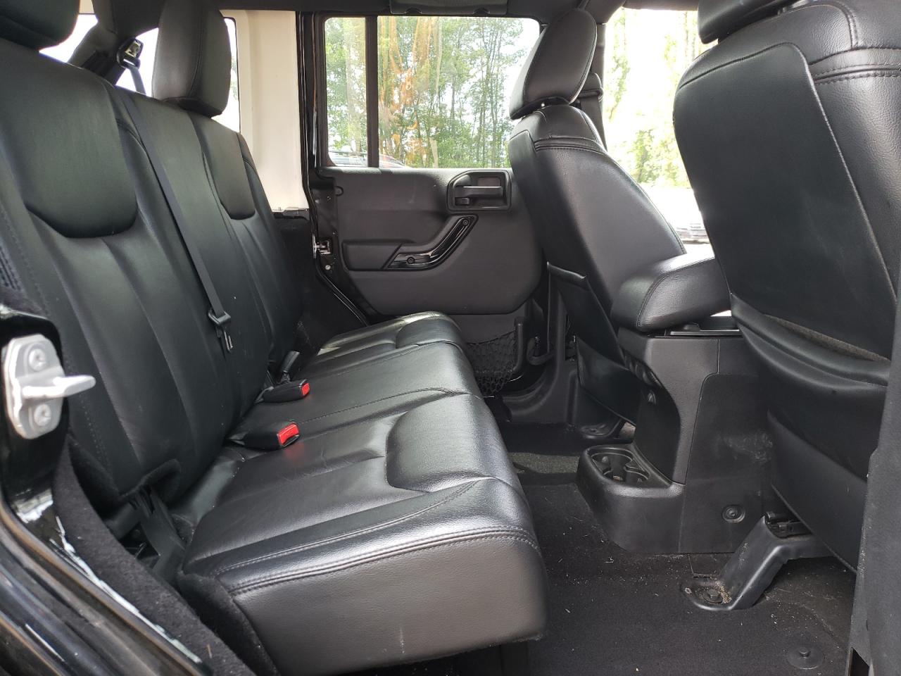 2014 Jeep Wrangler Unlimited Sahara VIN: 1C4HJWEGXEL300286 Lot: 64144095
