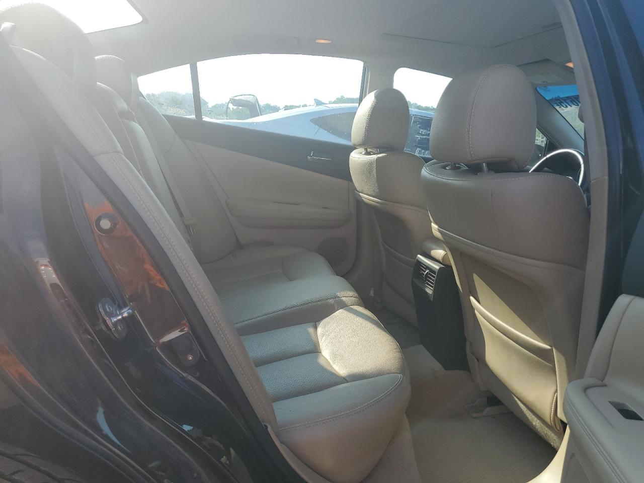 1N4AA5APXCC833954 2012 Nissan Maxima S