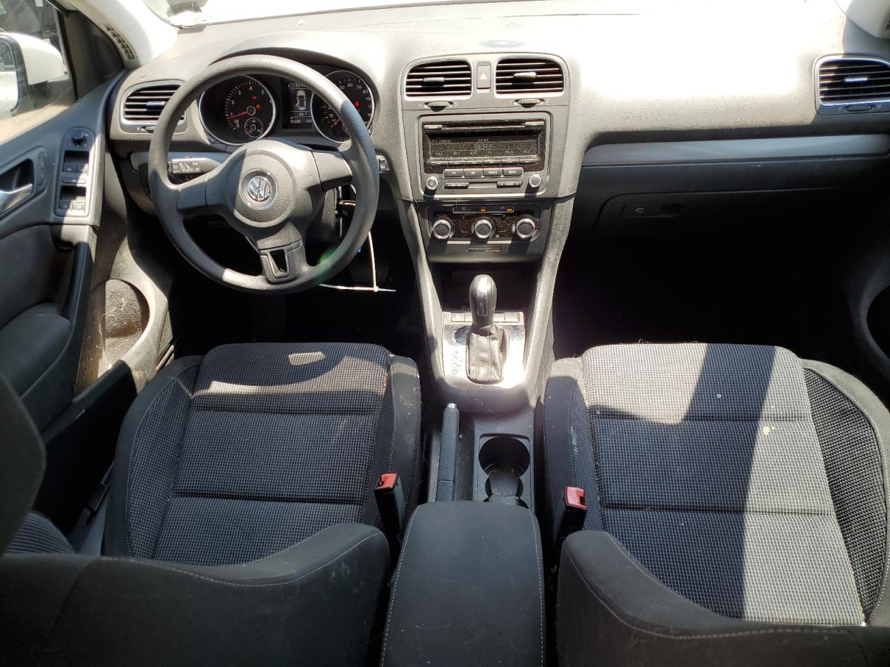 2014 Volkswagen Golf VIN: WVWDB7AJ7EW004885 Lot: 64617545