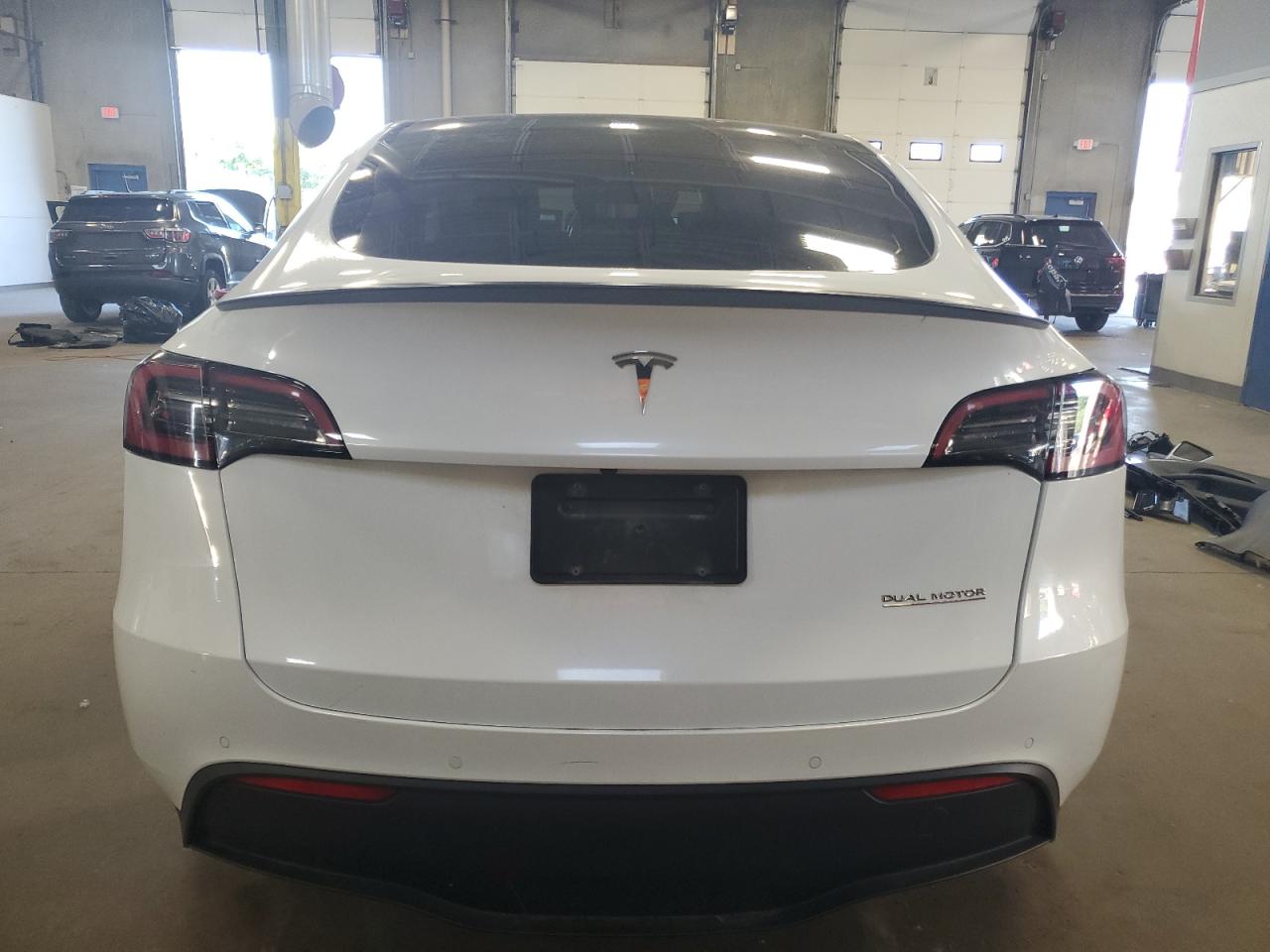 2022 Tesla Model Y VIN: 7SAYGDEF0NF455042 Lot: 62678255