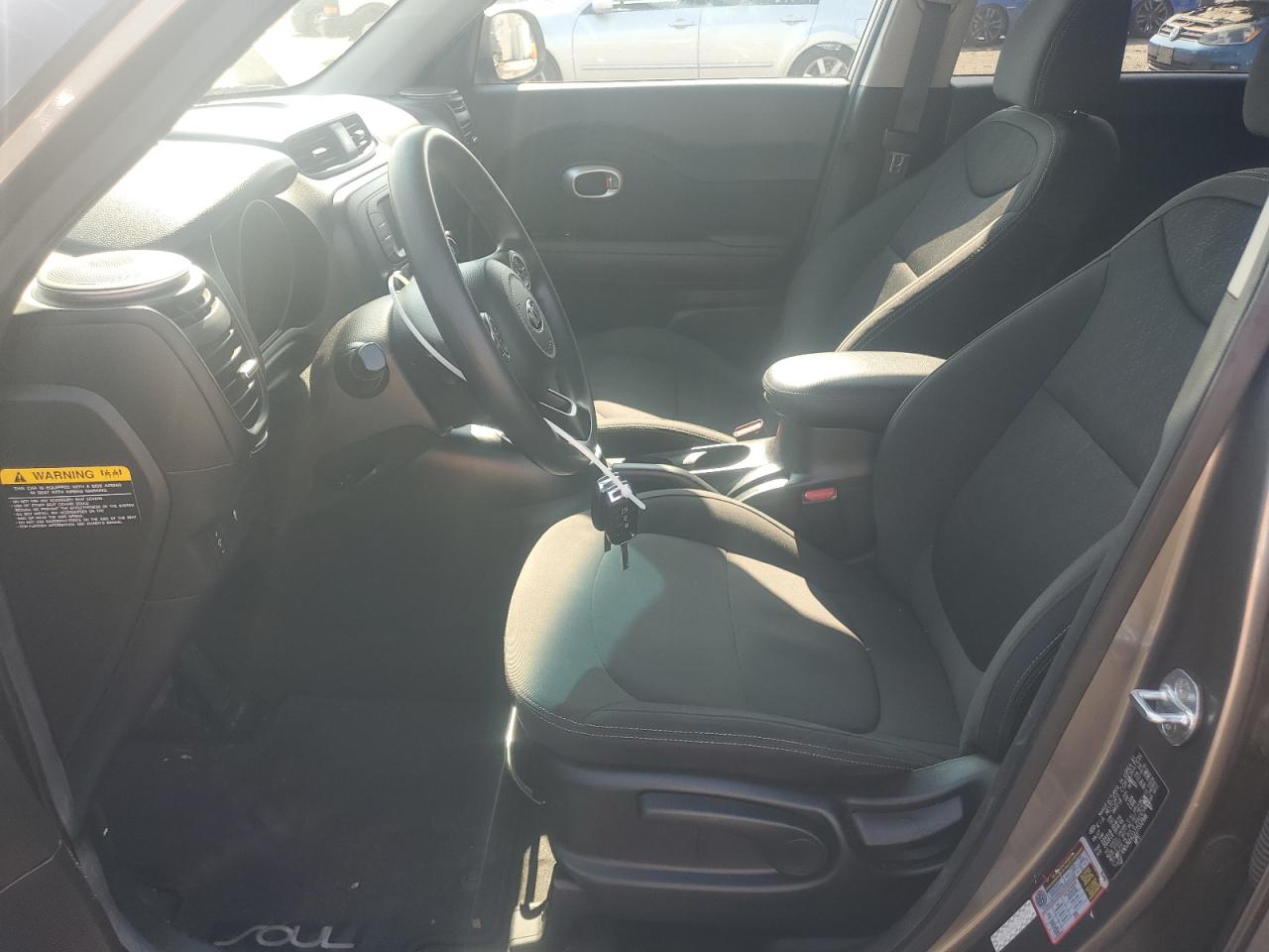 2018 Kia Soul VIN: KNDJN2A22J7552996 Lot: 65745575