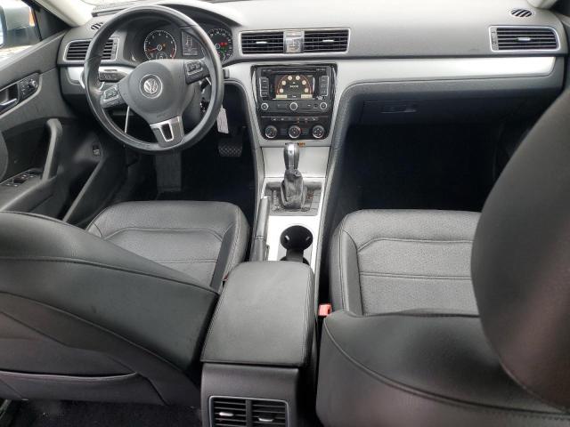 VOLKSWAGEN PASSAT 2013 Srebrny