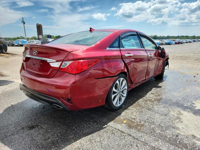  HYUNDAI SONATA 2014 Czerwony