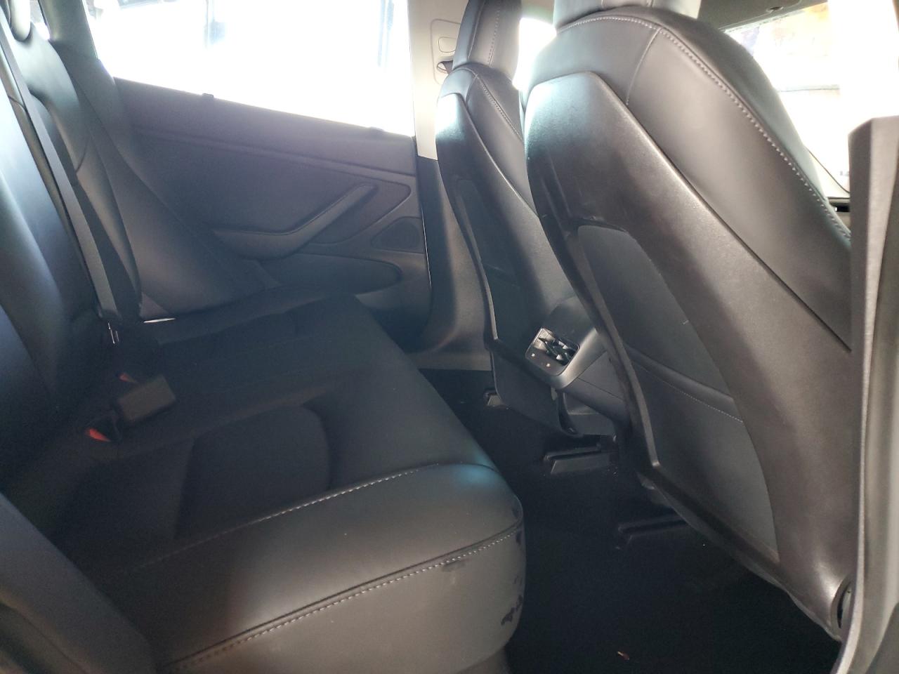 2019 Tesla Model 3 VIN: 5YJ3E1EAXKF485600 Lot: 63411705