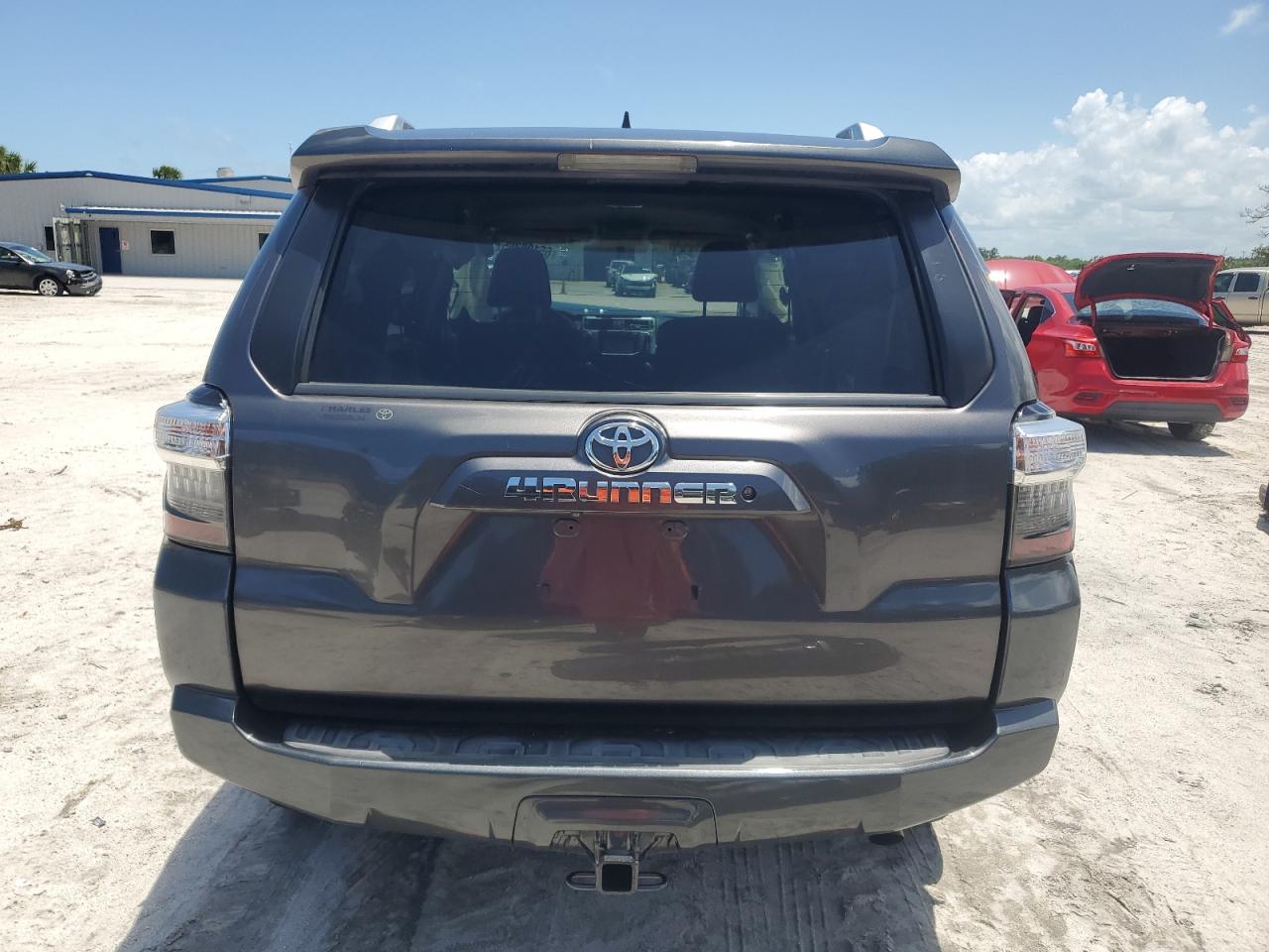 2014 Toyota 4Runner Sr5 VIN: JTEBU5JR2E5189585 Lot: 65198365