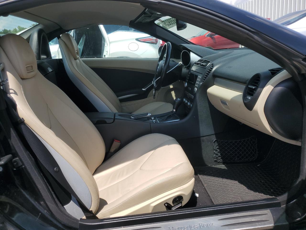 2007 Mercedes-Benz Slk 350 VIN: WDBWK56F47F157663 Lot: 65689925