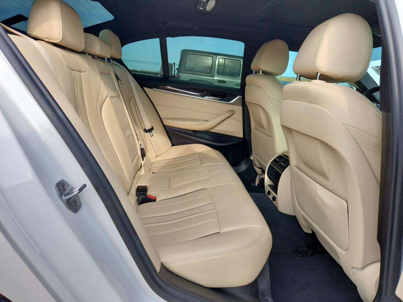 2018 BMW 530 Xi VIN: WBAJA7C51JG908139 Lot: 63939305