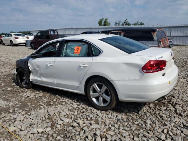  VOLKSWAGEN PASSAT 2013 Biały