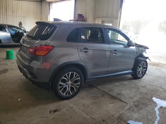  MITSUBISHI OUTLANDER 2019 Серебристый
