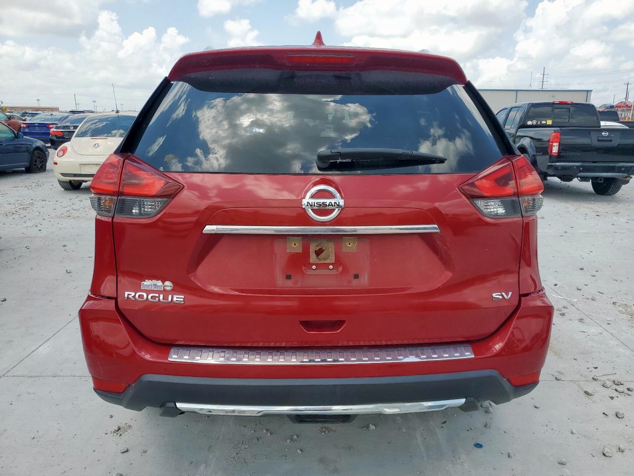 JN8AT2MT7HW388952 NISSAN ROGUE 2017