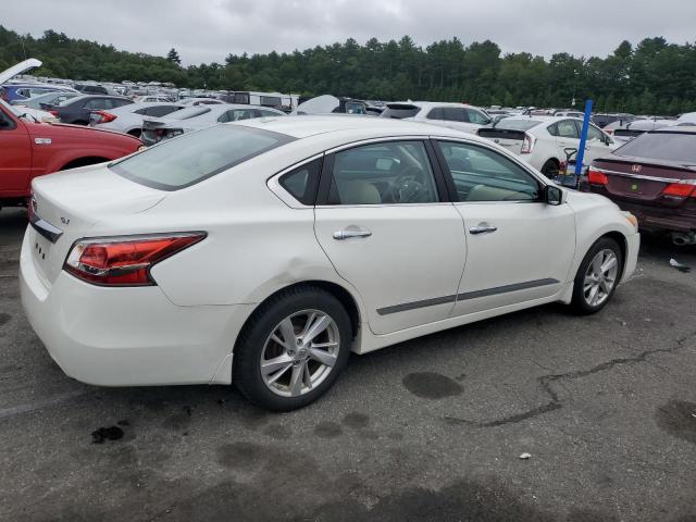 Sedans NISSAN ALTIMA 2015 Biały