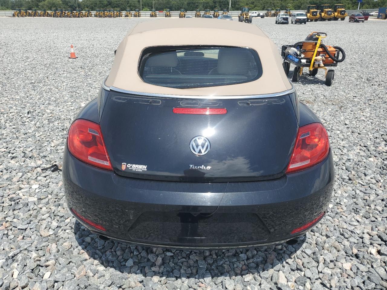 2013 Volkswagen Beetle Turbo VIN: 3VW7A7AT6DM811699 Lot: 67105975
