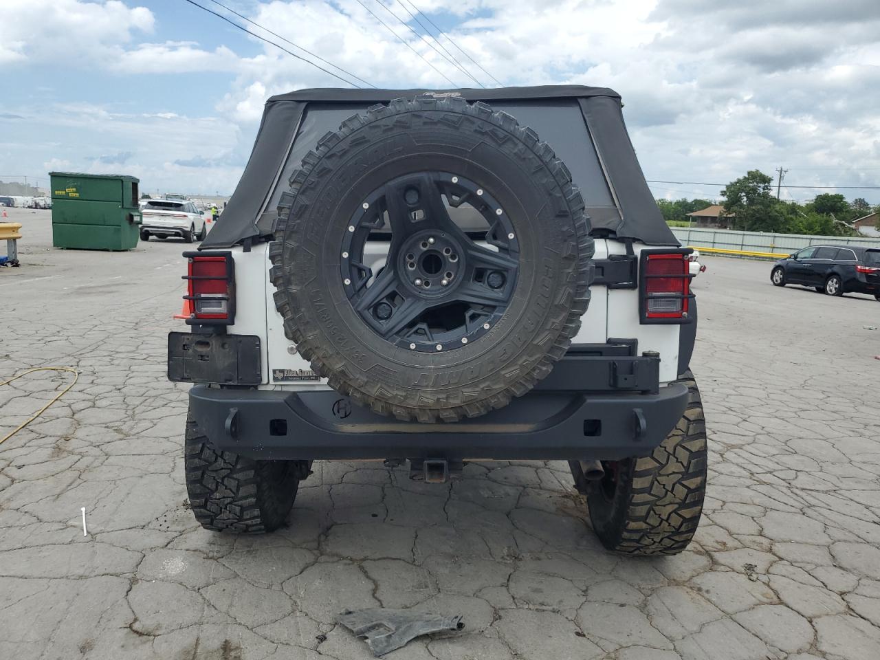 2015 Jeep Wrangler Unlimited Sport VIN: 1C4BJWDG3FL570131 Lot: 64418415