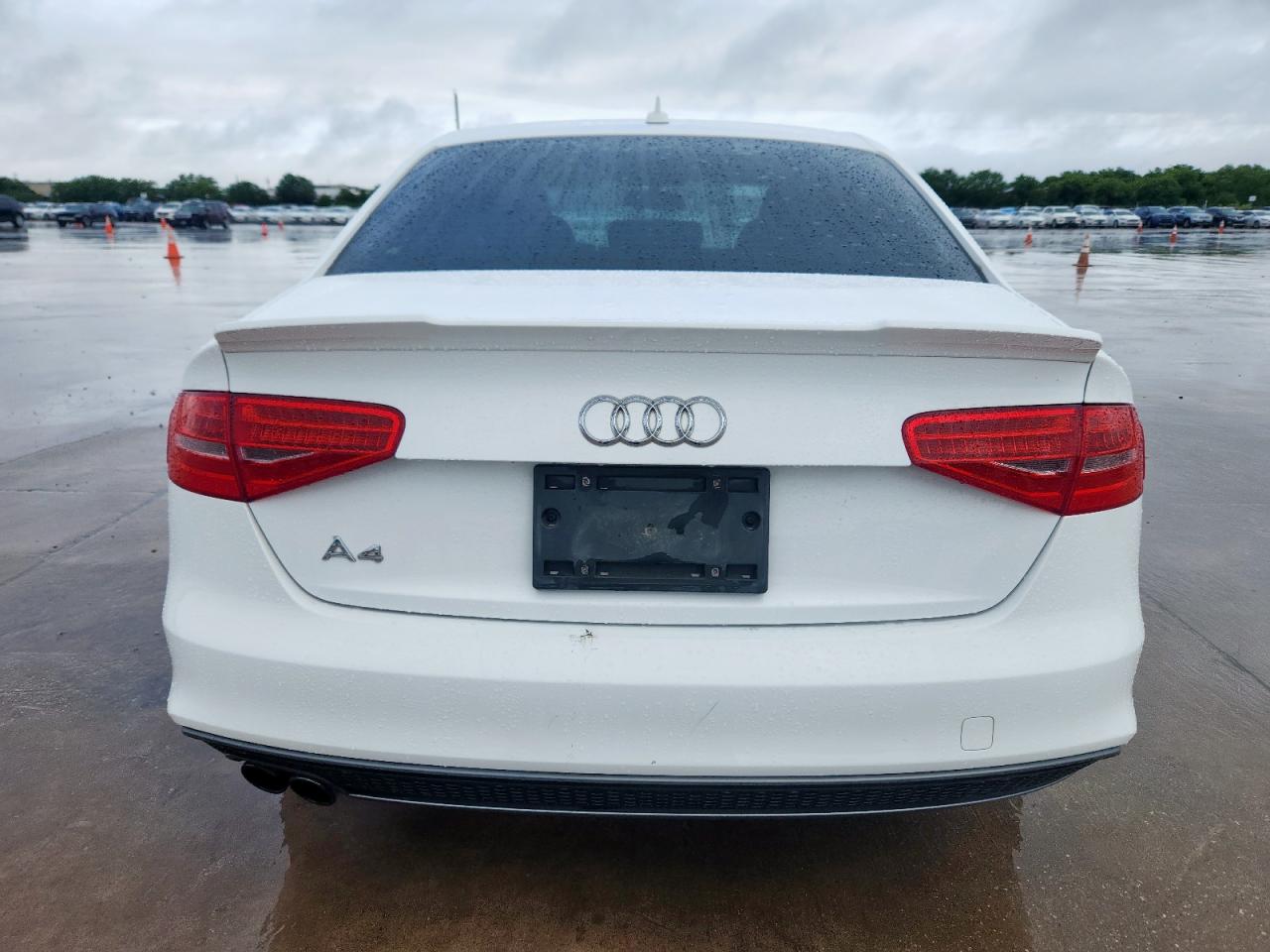 2015 Audi A4 Premium VIN: WAUAFAFLXFN024051 Lot: 64582015