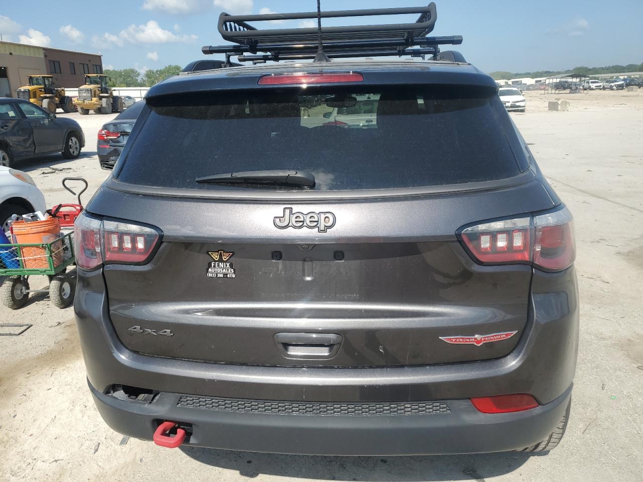 2018 Jeep Compass Trailhawk VIN: 3C4NJDDB2JT198932 Lot: 64509375