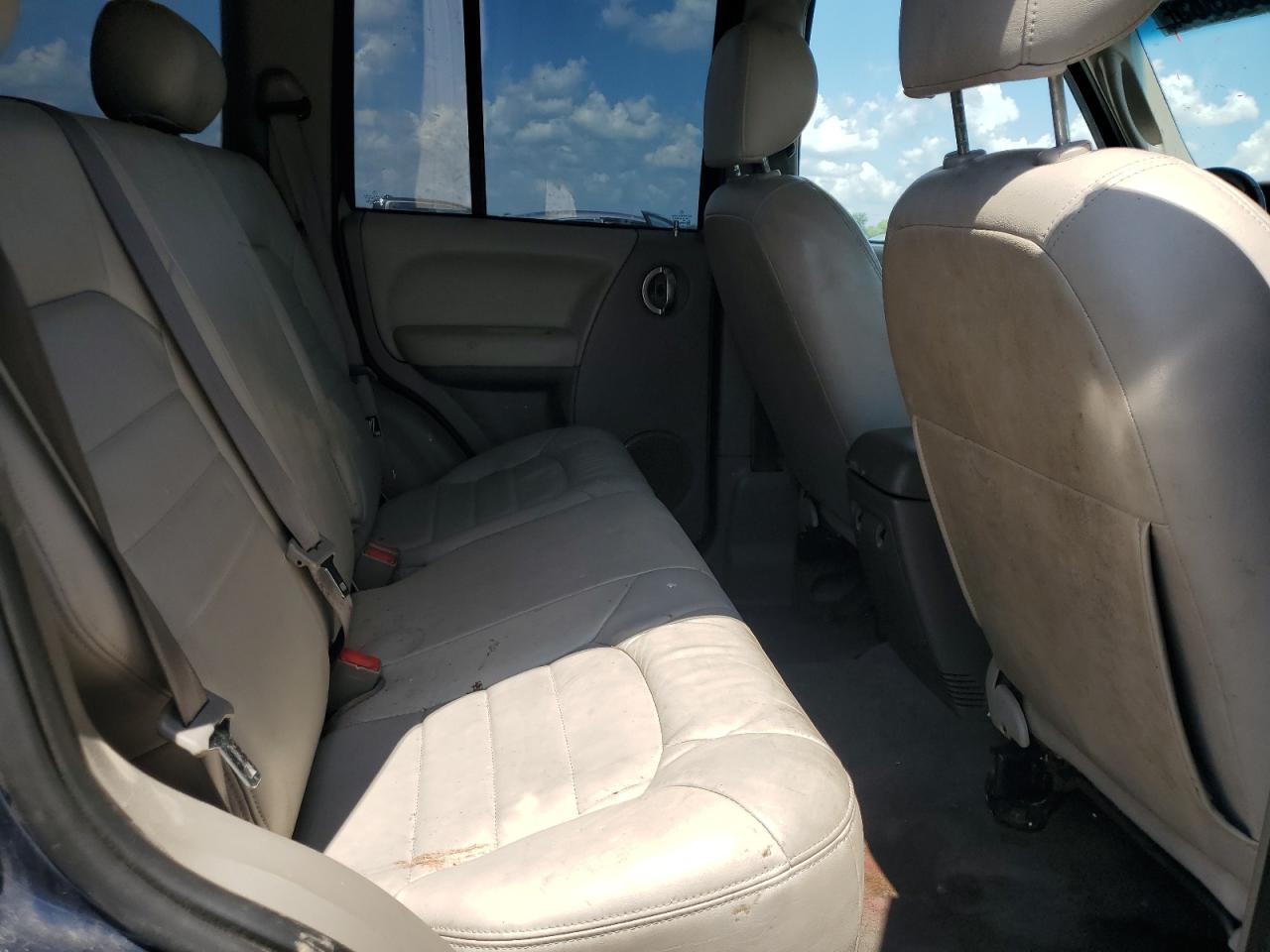 2004 Jeep Liberty Limited VIN: 1J4GL58K24W292434 Lot: 63335985