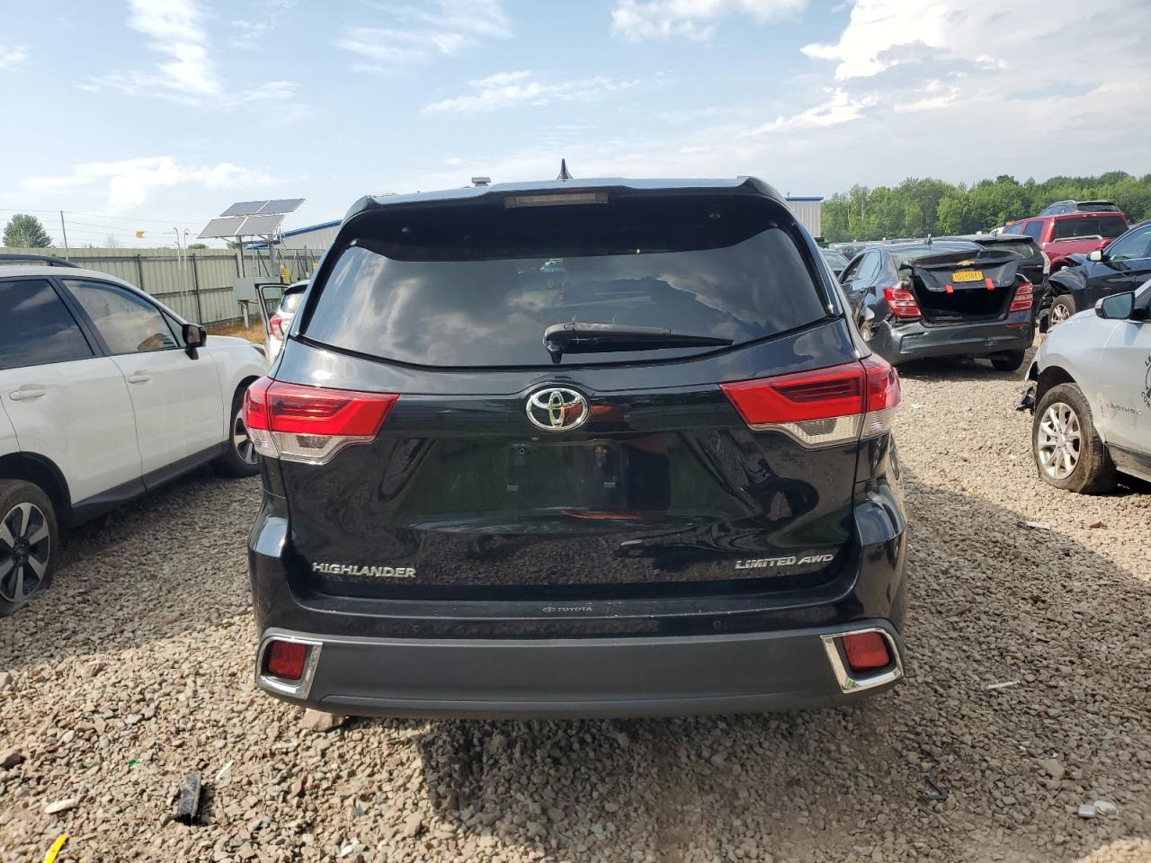 2019 Toyota Highlander Limited VIN: 5TDDZRFH3KS924540 Lot: 64001705
