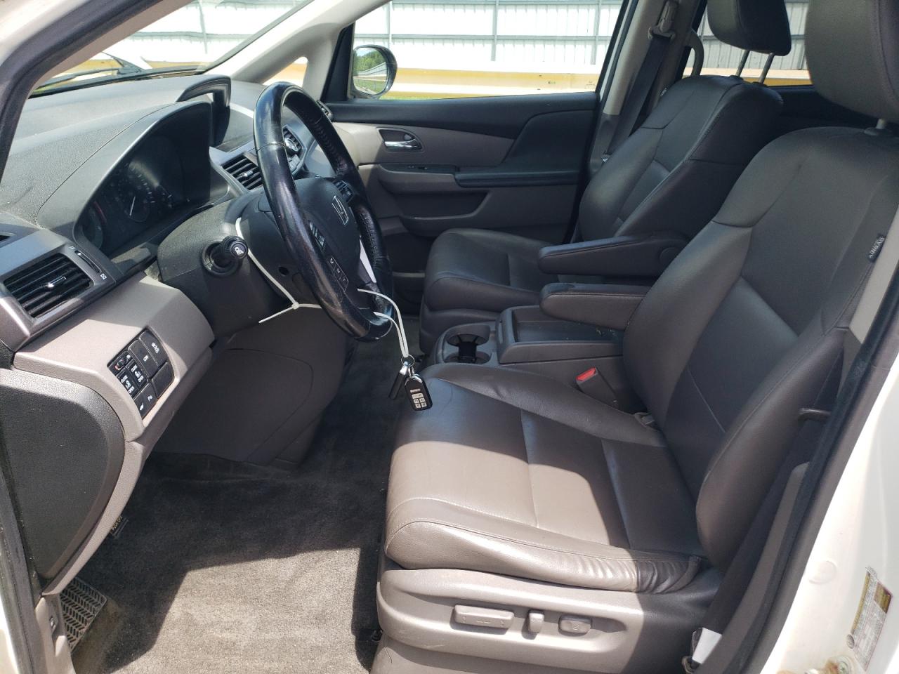 2014 Honda Odyssey Touring VIN: 5FNRL5H9XEB044885 Lot: 63921915