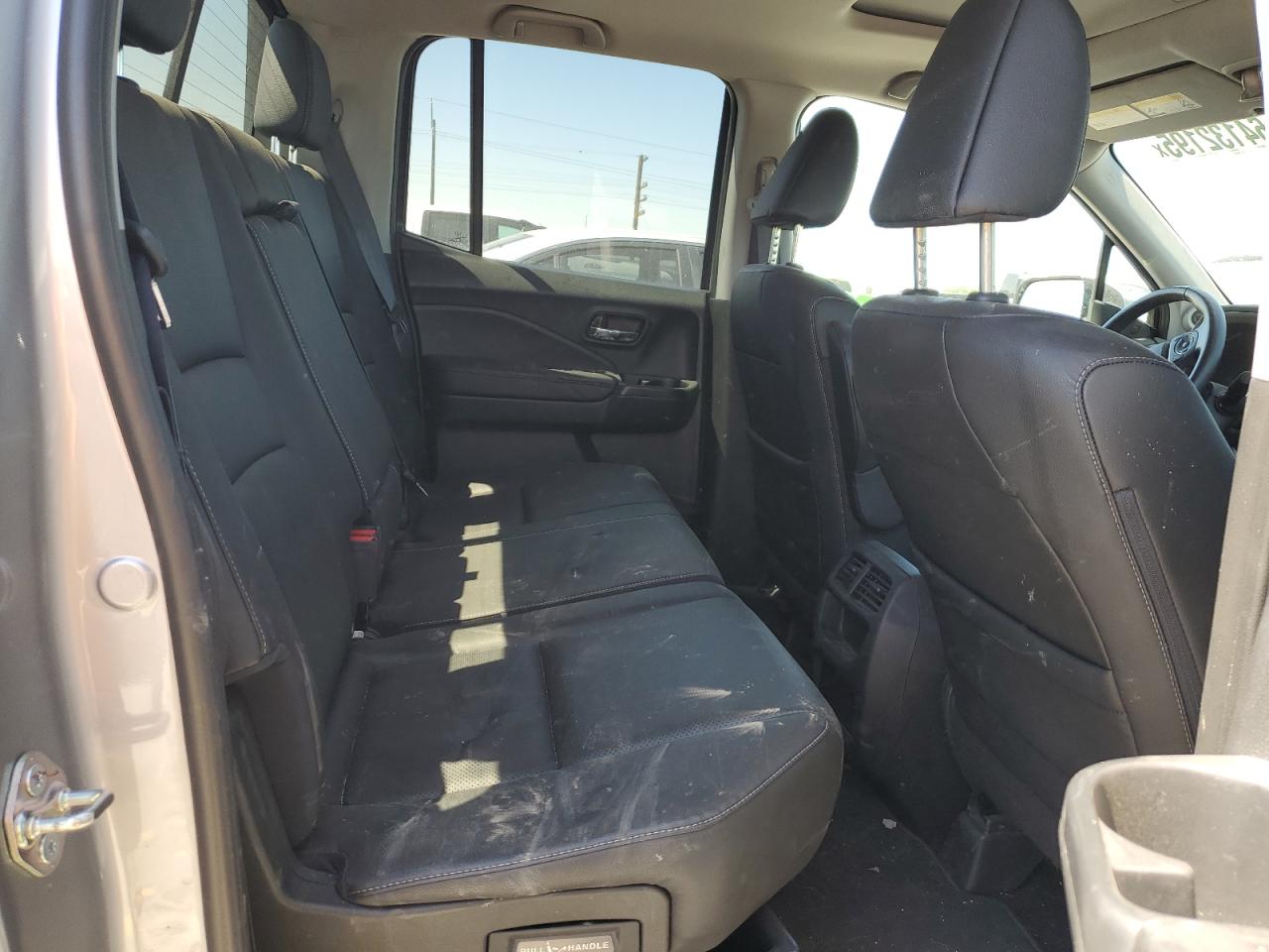 2017 Honda Ridgeline Rtl VIN: 5FPYK3F78HB005129 Lot: 64132195