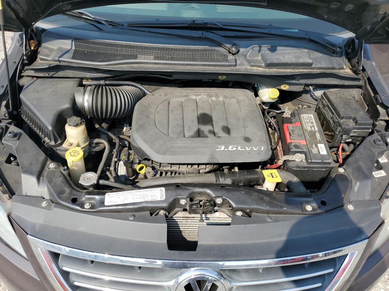 2011 Volkswagen Routan Se VIN: 2V4RW3DG5BR670723 Lot: 63796935