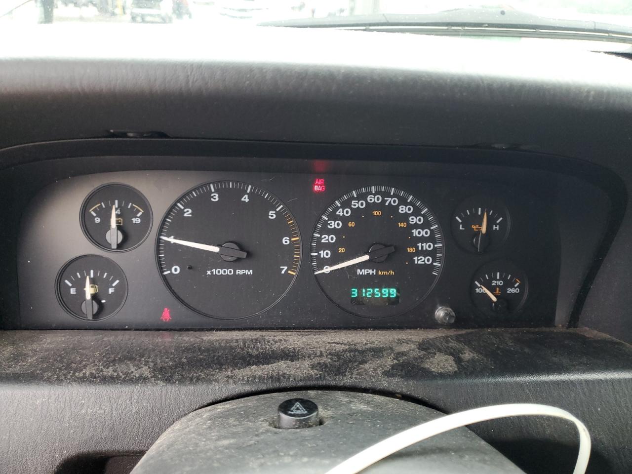 2003 Jeep Grand Cherokee Laredo VIN: 1J4GW48N83C584214 Lot: 63453995