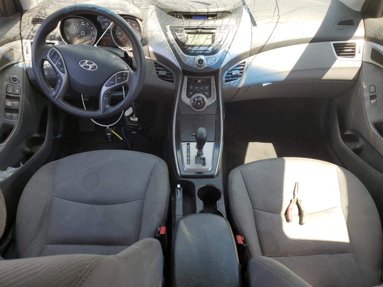 2013 Hyundai Elantra Gls VIN: 5NPDH4AE5DH204765 Lot: 65160985